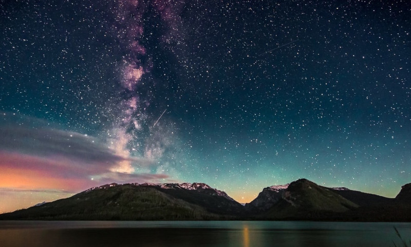 https://brevity-web-assets.s3.amazonaws.com/Stargazing+in+Grand+Teton+National+Park+.jpg